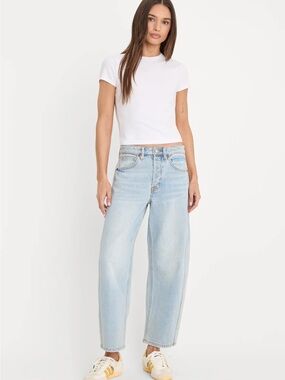 NWT GOOD AMERICAN BARREL JEANS